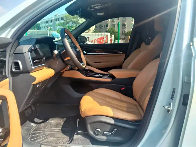 Geely Xingyue L — Фото автомобиля 13