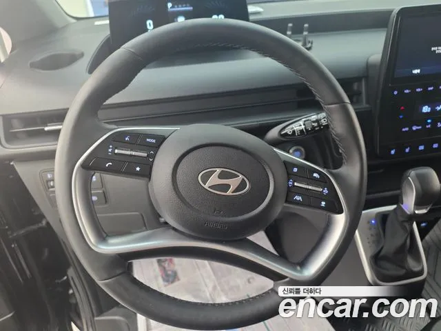 Hyundai Staria — Фото автомобиля 11