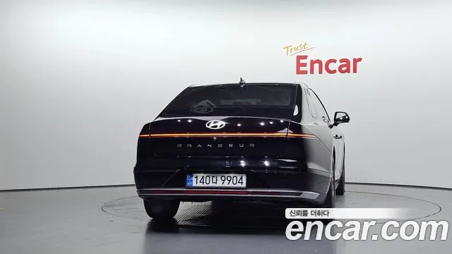Hyundai Grandeur GN7 — Фото автомобиля 4