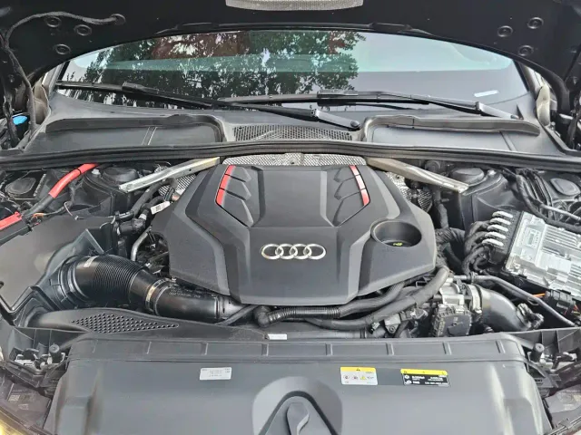 Audi S4 — Фото автомобиля 24