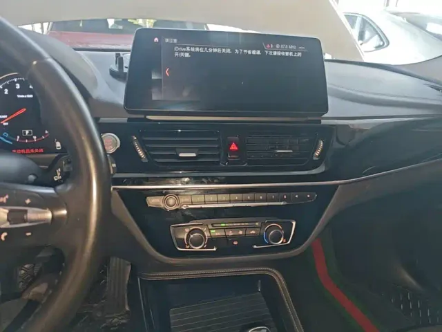 BMW 1 Series — Фото автомобиля 12
