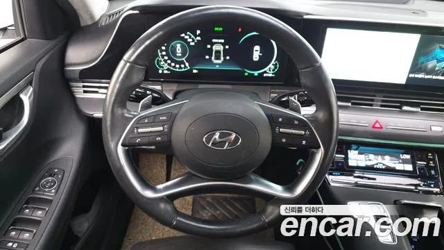 Hyundai Grandeur (New) Hybrid — Фото автомобиля 13