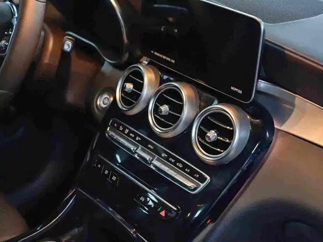 Mercedes-Benz GLC-Class — Фото автомобиля 12