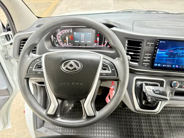 Maxus Xintu V80 — Фото автомобиля 16