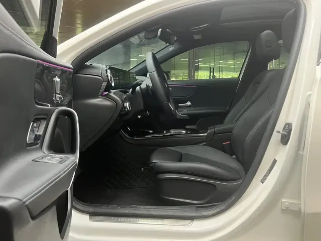 Mercedes-Benz A-Class — Фото автомобиля 4