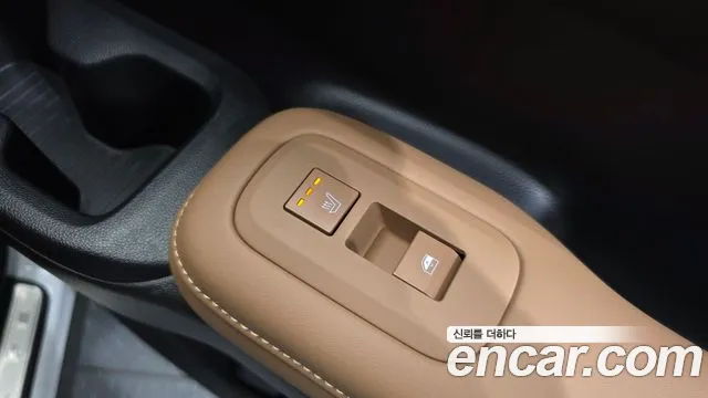 Hyundai Santafe — Фото автомобиля 19