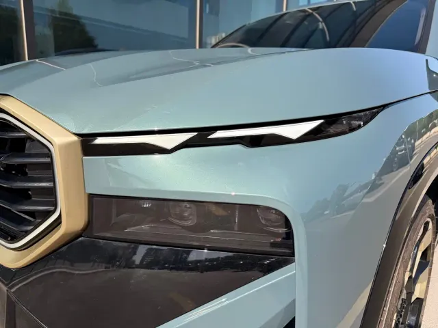 BMW XM — Фото автомобиля 7