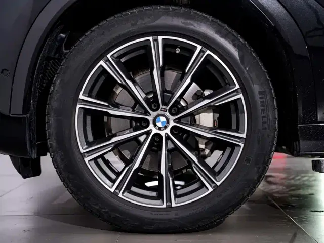 BMW X6 — Фото автомобиля 12