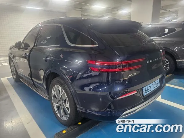 Genesis GV70 Electrified — Фото автомобиля 7