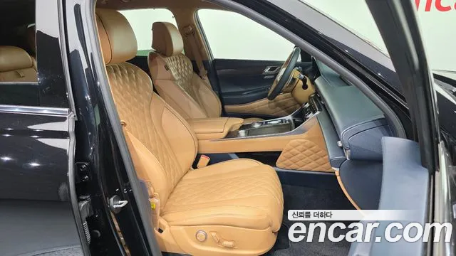Genesis GV80 — Фото автомобиля 17