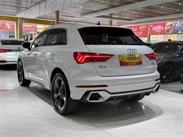 Audi Q3 — Фото автомобиля 4