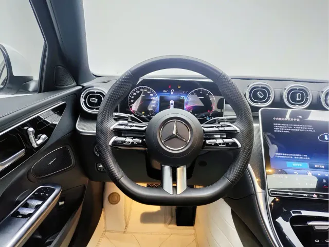 Mercedes-Benz C-Class — Фото автомобиля 10