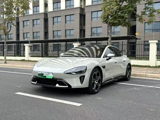 Фотография автомобиля — Xiaomi SU7