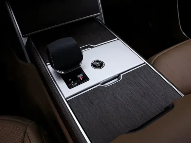 Land Rover Range Rover — Фото автомобиля 11