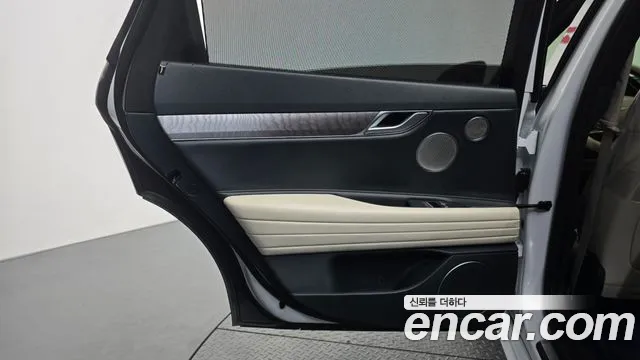 Genesis G80 RG3 — Фото автомобиля 14