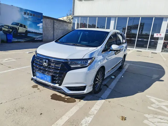 Фотография автомобиля — Honda Elysion