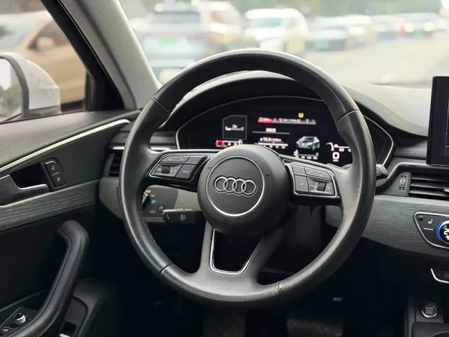 Audi A4L — Фото автомобиля 10