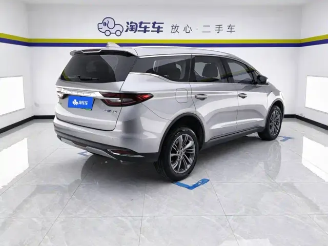 Geely Jiaji — Фото автомобиля 3