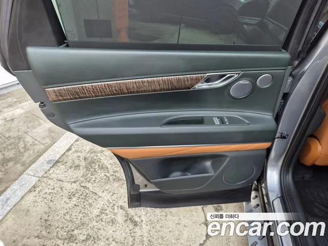Genesis GV80 — Фото автомобиля 19