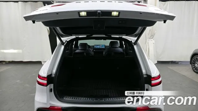 Genesis GV70 2.5T Бензин AWD — Фото автомобиля 20