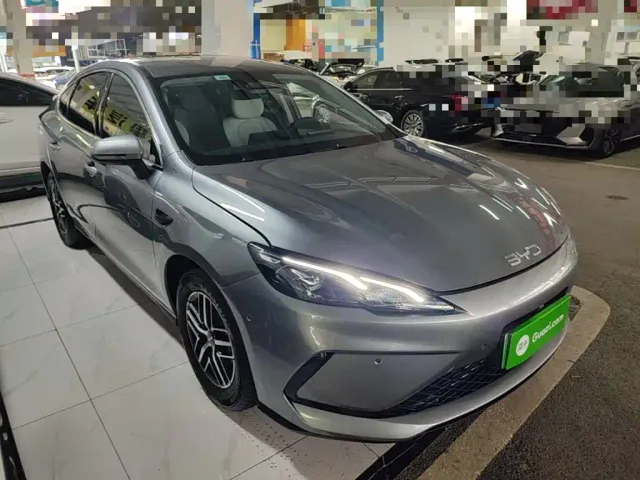 BYD Seal 05 DM-i — Фото автомобиля 3