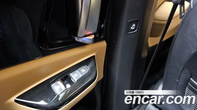 Kia Canival Carnival 4 поколение 7 мест Signature — Фото автомобиля 19