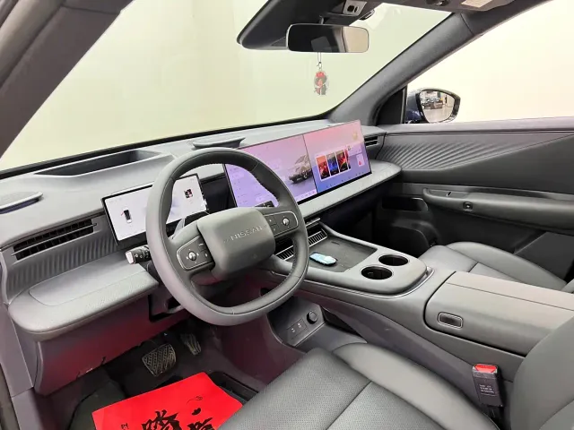 Nissan NX8 — Фото автомобиля 15