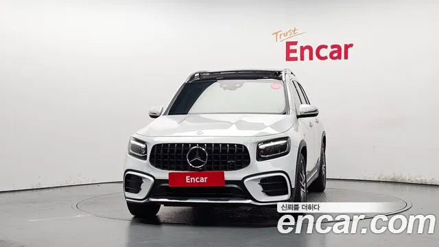 Mercedes-Benz GLB-Class — Фото автомобиля 2