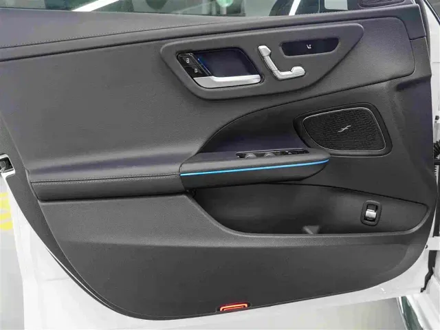 Mercedes-Benz C-Class — Фото автомобиля 9