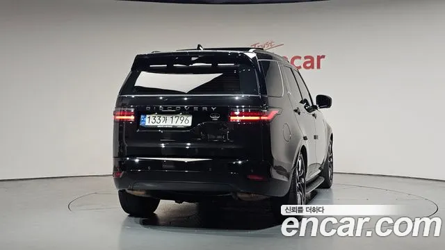 Land Rover Discovery — Фото автомобиля 4