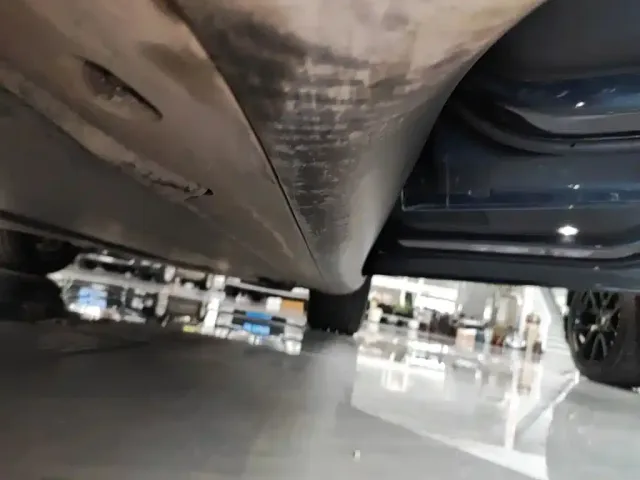 Tesla Model Y — Фото автомобиля 20