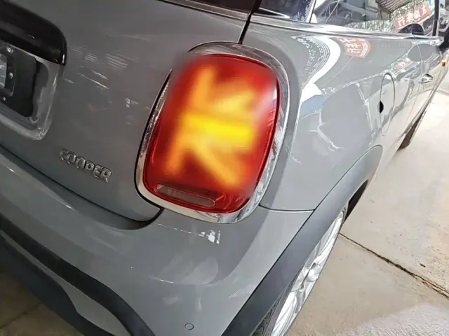 MINI Hatch — Фото автомобиля 23