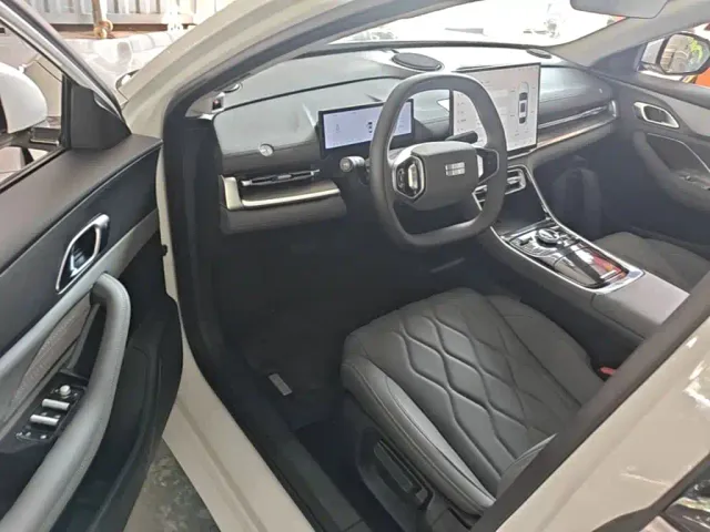 Geely Galaxy A7 — Фото автомобиля 15