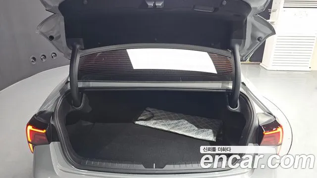 Kia K5 Новый K5 3 поколение 2.0 LPi(Для проката) — Фото автомобиля 20