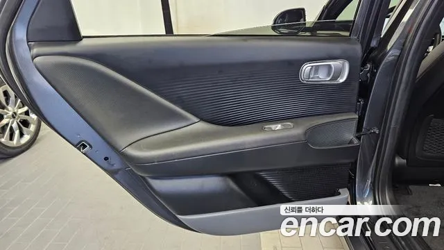 Hyundai Ioniq 6 — Фото автомобиля 14