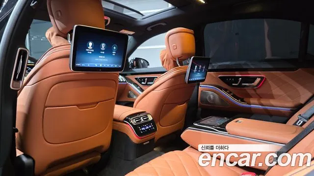 Mercedes-Benz S-Class — Фото автомобиля 19