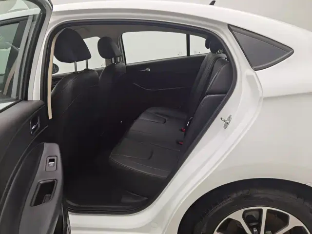 Chery Arrizo 5 — Фото автомобиля 15