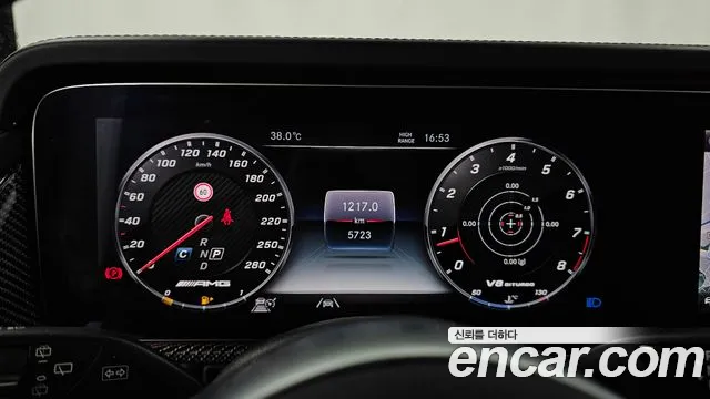 Mercedes-Benz G-Class — Фото автомобиля 8