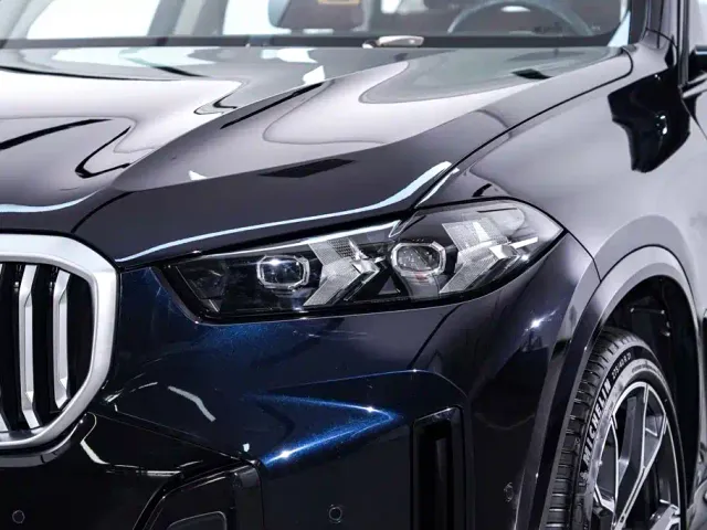 BMW X5 — Фото автомобиля 10