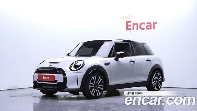 Фотография автомобиля — MINI Cooper