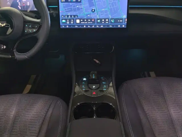 BYD Seal 06 GT — Фото автомобиля 16
