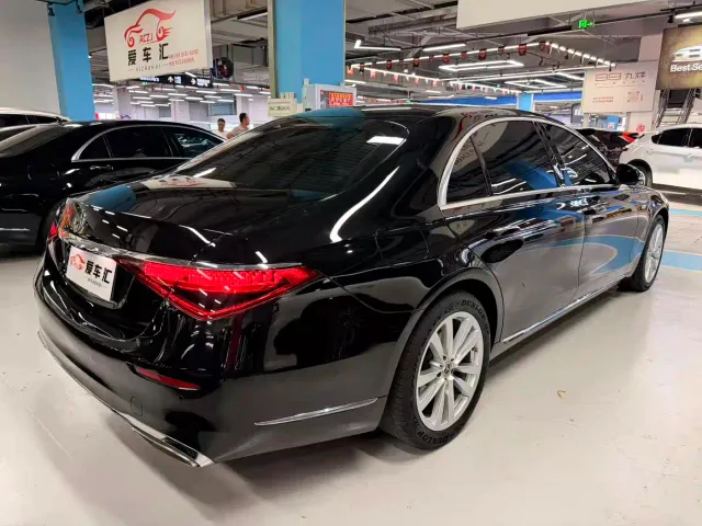 Mercedes-Benz S-Class — Фото автомобиля 16