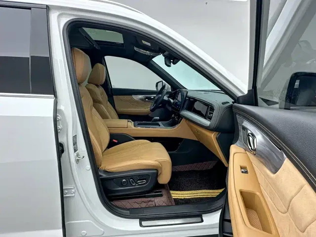 GAC Trumpchi ES9 — Фото автомобиля 25