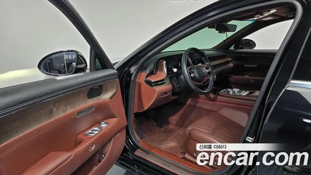 Genesis G90 Бензин 3.5 турбо AWD — Фото автомобиля 10