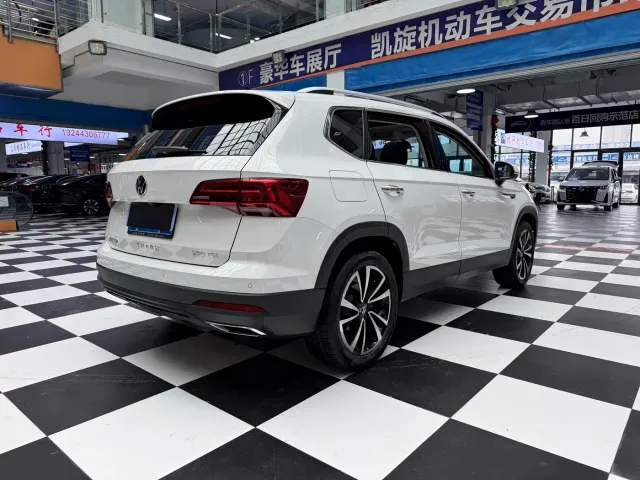 Volkswagen Tharu — Фото автомобиля 18