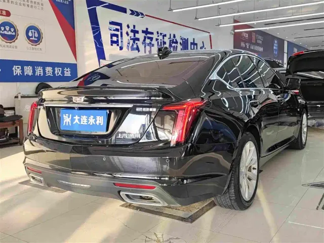 Cadillac CT5 — Фото автомобиля 3