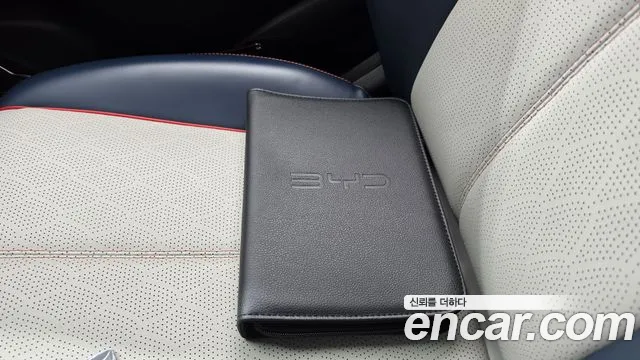 BYD Atto 3 — Фото автомобиля 8