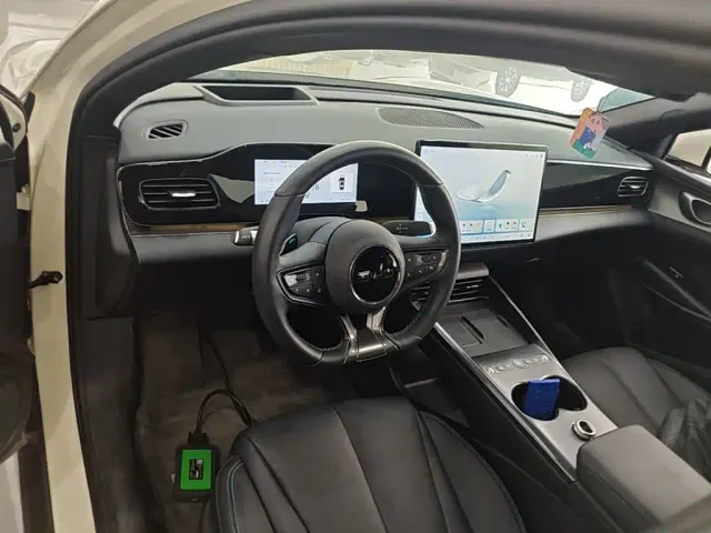 BYD Seal 06 — Фото автомобиля 10