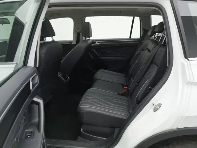 Volkswagen Tiguan L — Фото автомобиля 15