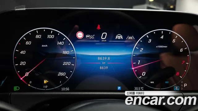 Mercedes-Benz E-Class — Фото автомобиля 8